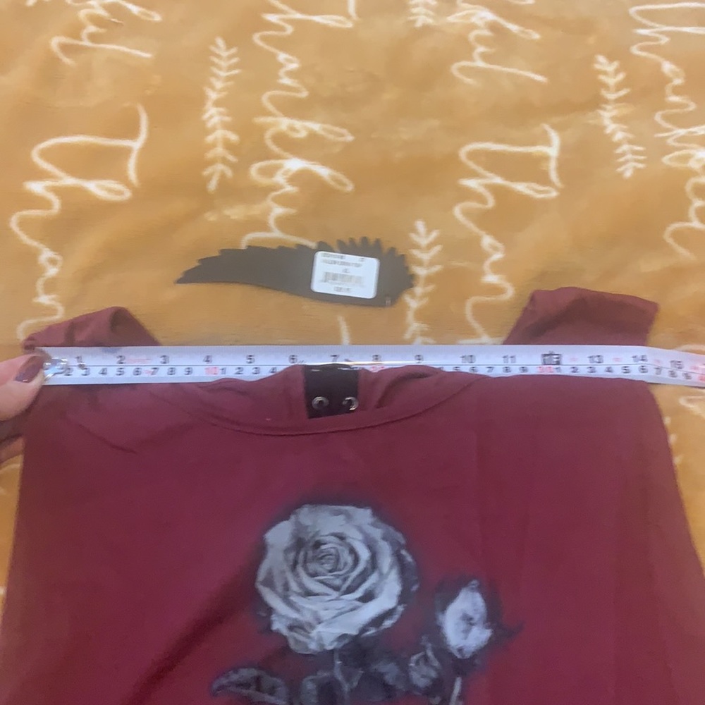 Top tee - Picture 8 of 8